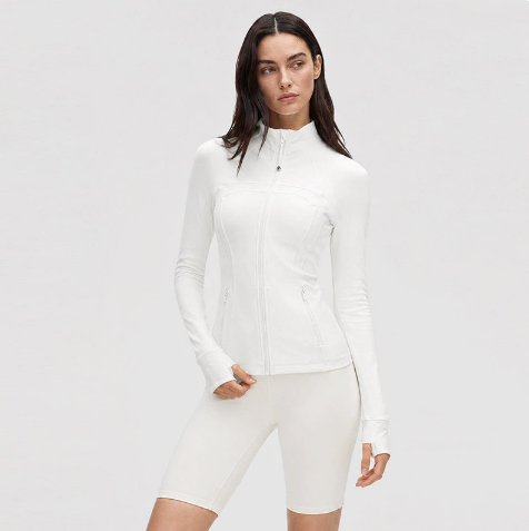 White yoga outfit selected on 1688